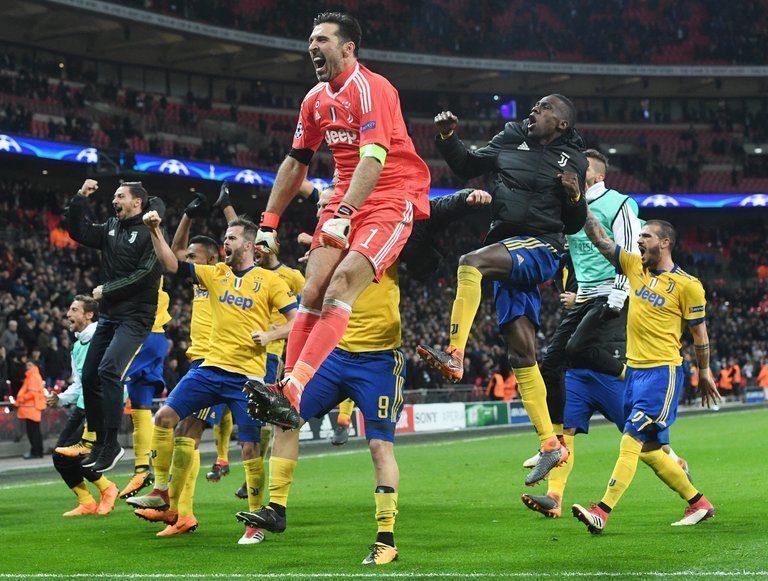 Η επίσκεψη της γηραιάς κυρίας