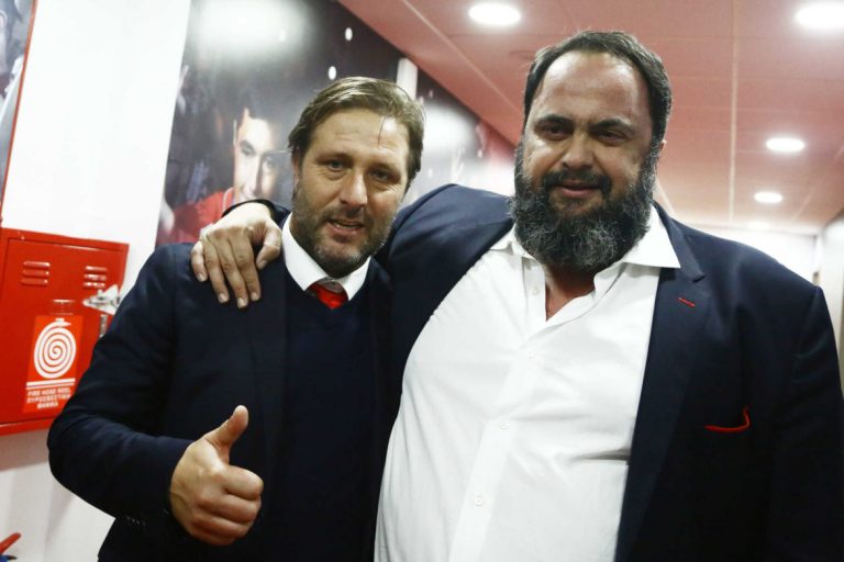 Πως η στήριξη του Μαρτίνς από το Μαρινάκη έφερε το 45ο πρωτάθλημα στον Πειραιά!